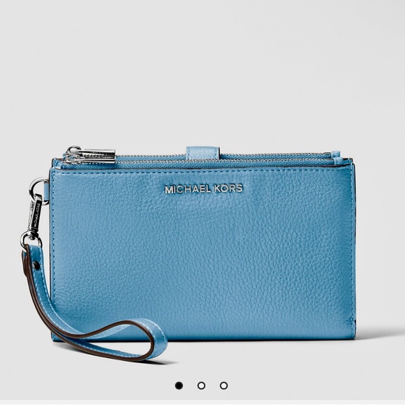 Michael Kors Handbags - Michael Kors Adele Leather Smartphone Wristlet Wallet